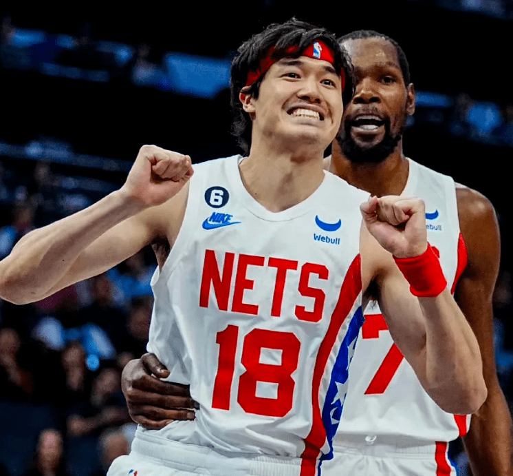 NBA:NBA日本德比NBA！八村塁VS渡边雄太...