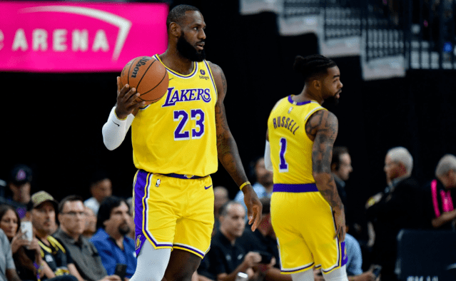 NBA:NBA现役超巨有多稀缺NBA？翻遍全联盟 满打满算就4人