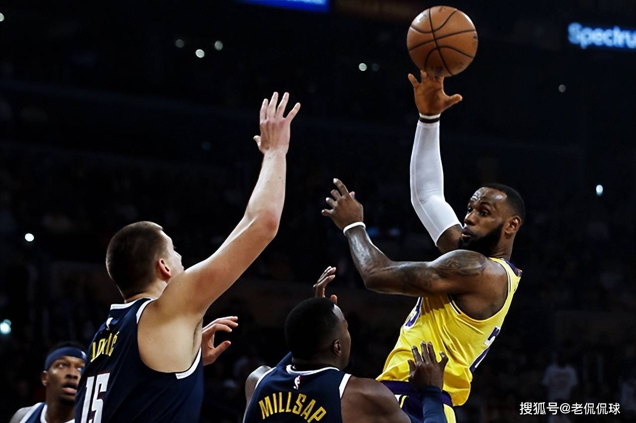 NBA:NBA揭幕战出炉NBA，詹姆斯再创NBA神迹！锦标赛魔鬼赛程，湖人难了