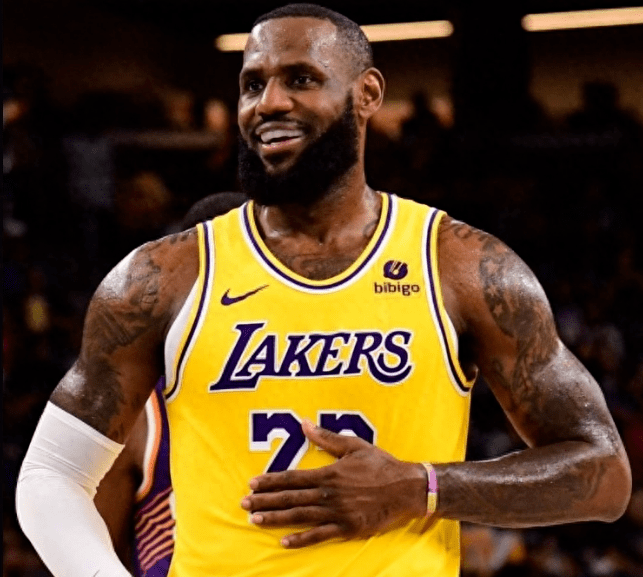 NBA:靠罚球拿8000分有多难NBA？NBA仅4人做到 哈登最快2年实现