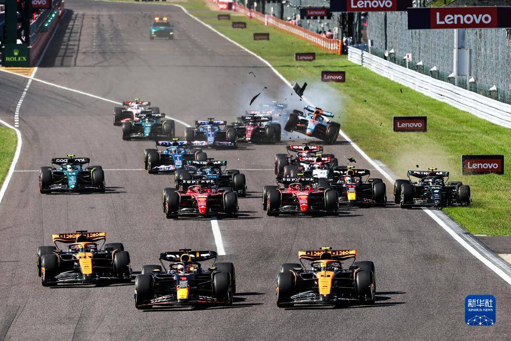 F1:F1日本大奖赛：维斯塔潘夺冠F1，周冠宇位列十三