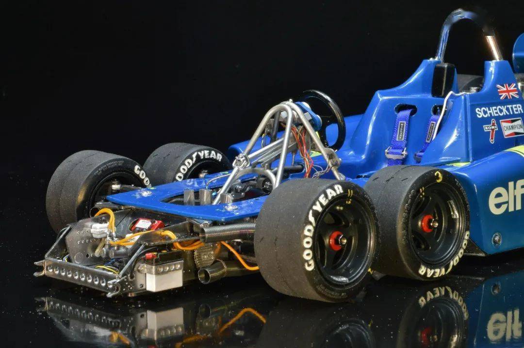 F1:F1历史上唯一一台六轮猛兽F1！「Tyrrell P34」