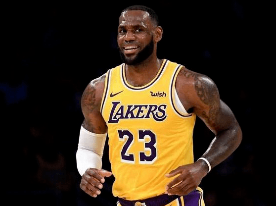 NBA:NBA进入新世纪后NBA，诞生了多少位超巨？满打满算 就7人