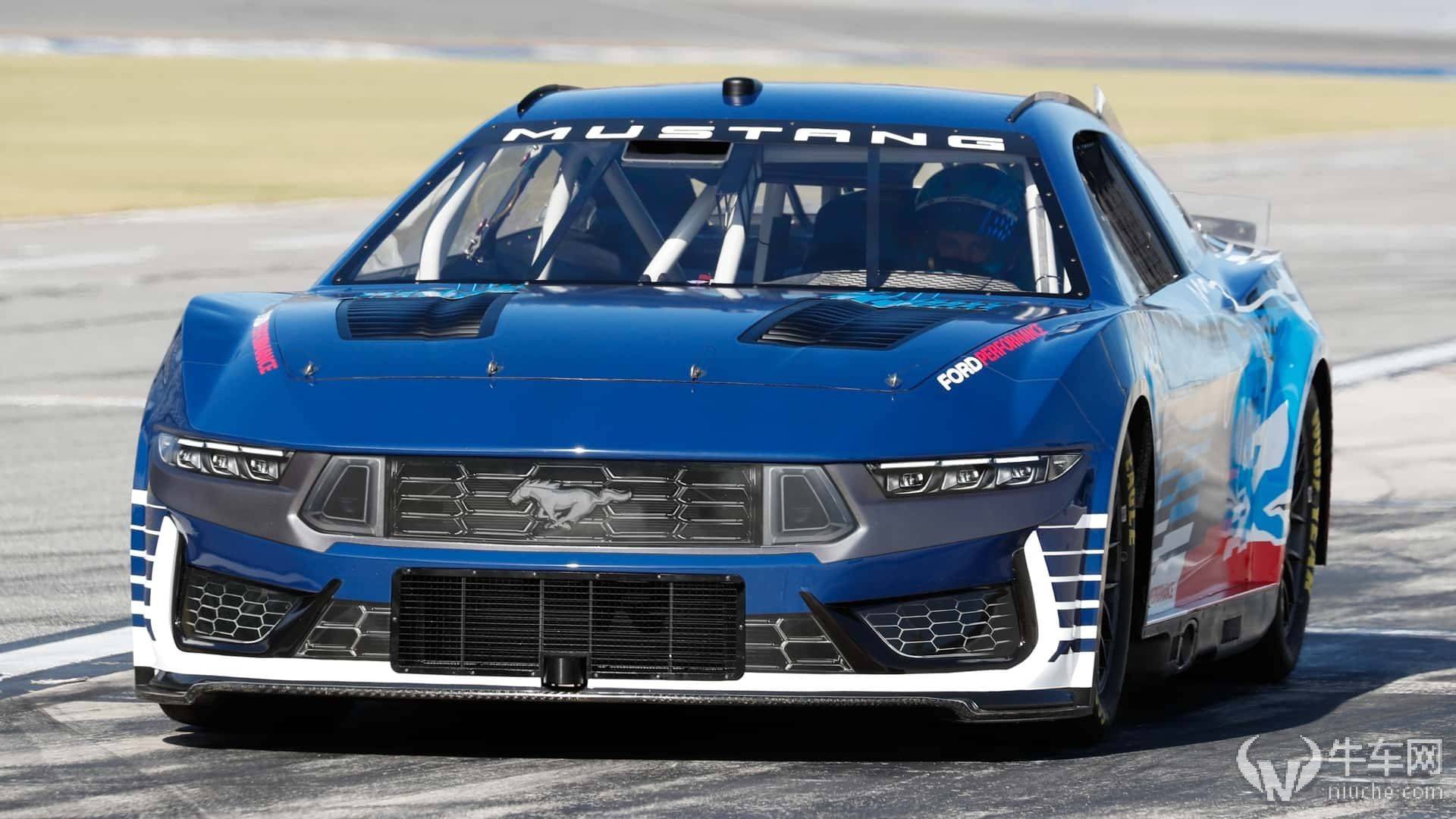 赛车:福特Mustang新赛车 2024赛季NASCAR赛车