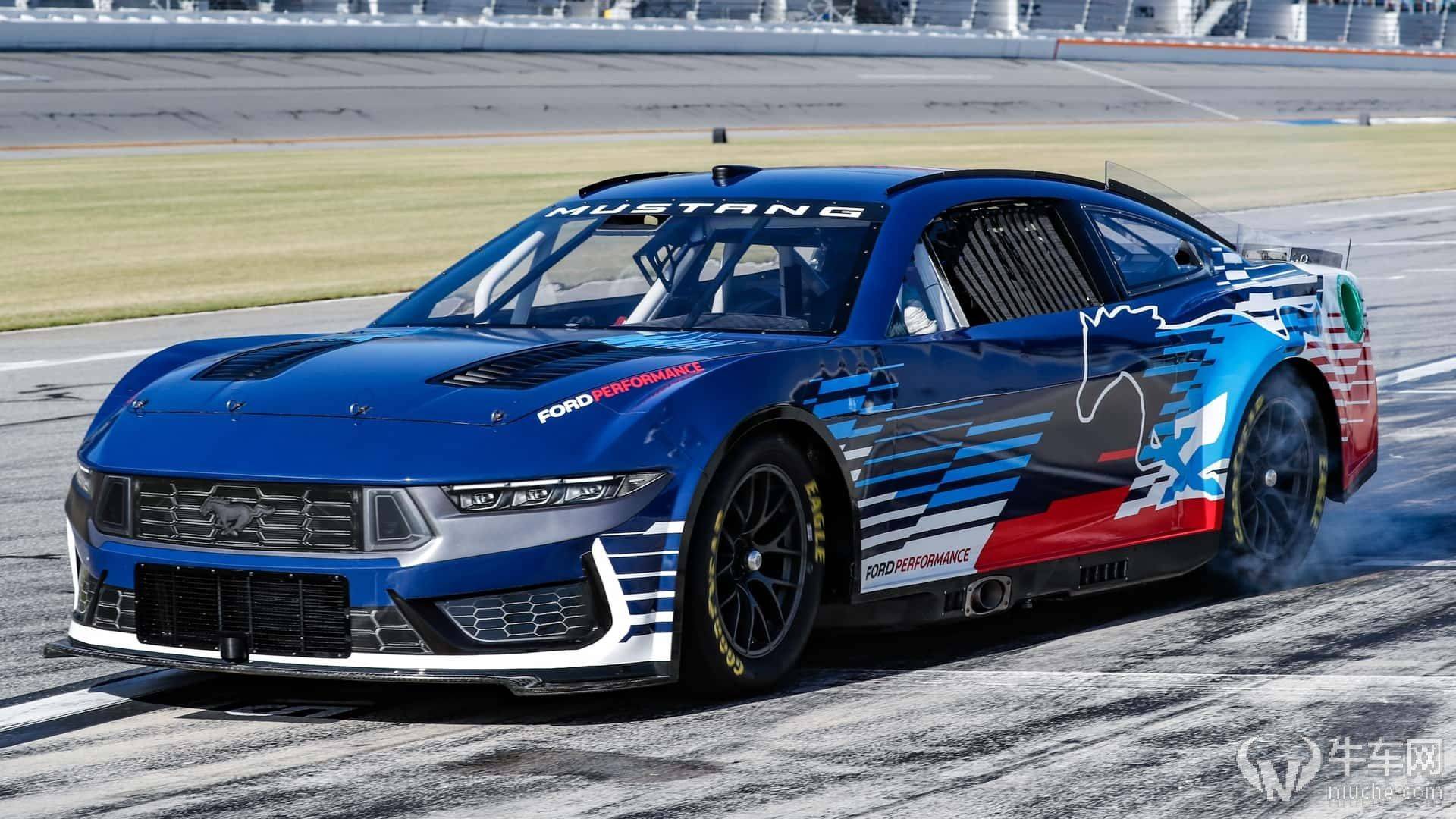 赛车:福特Mustang新赛车 2024赛季NASCAR赛车