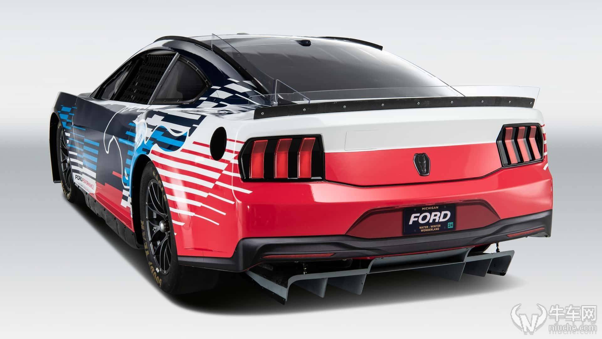 赛车:福特Mustang新赛车 2024赛季NASCAR赛车