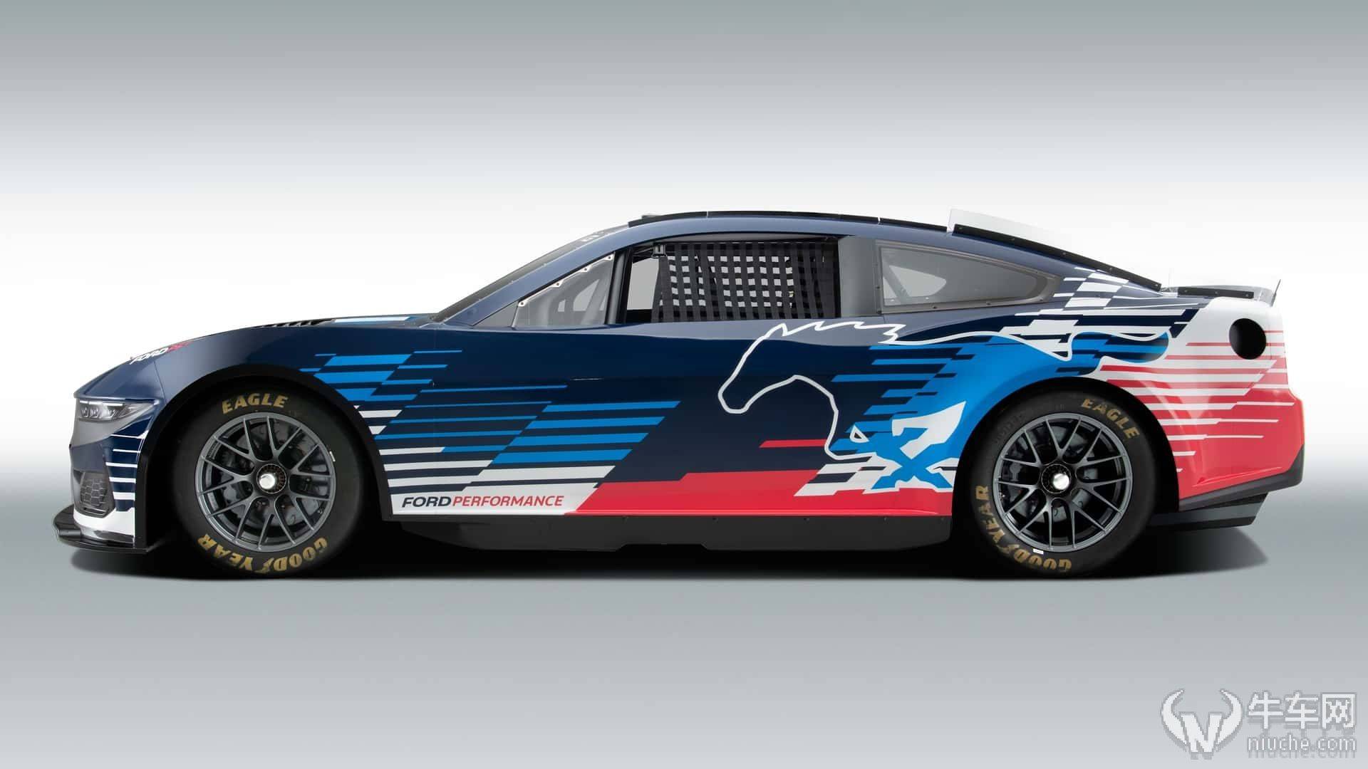 赛车:福特Mustang新赛车 2024赛季NASCAR赛车