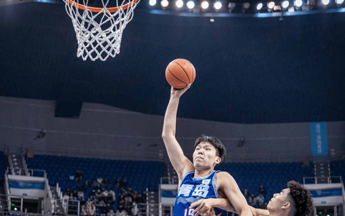 168新体育-杨瀚森能进NBA？宝岛名嘴：CBA数据水分大 王哲林最初堪比约基奇