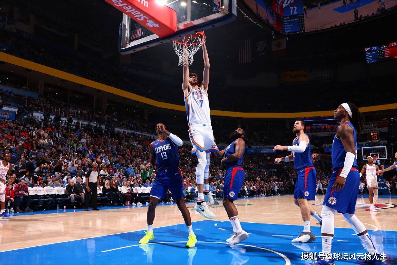 NBA:NBA焦点之战NBA，快船115-134雷霆，亚历山大31分率队击败快船终结对手9连胜