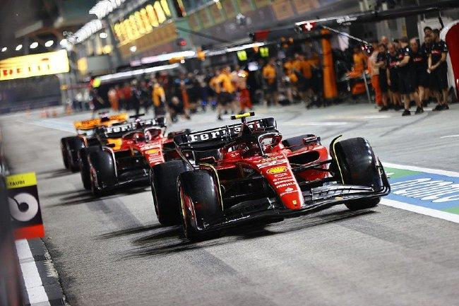 168新体育-F1新加坡站塞恩斯取得杆位 红牛Q2全军覆没