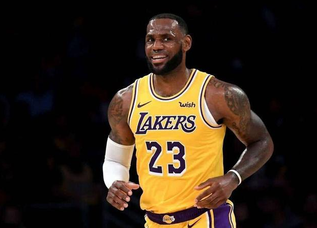 NBA:退役巡演是NBA球星最高殊荣 但现役就2人配拥有 杜兰特落选