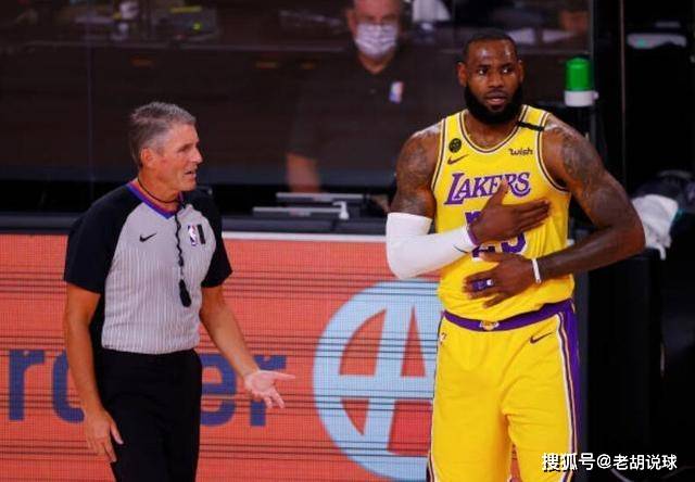 NBA:湖人全队炮轰裁判NBA，哈姆质疑NBA保送爵士，拉塞尔质疑比赛被操控