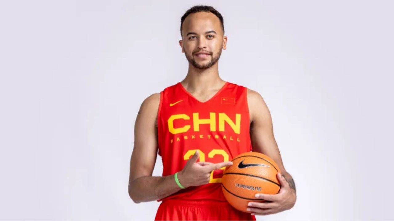 NBA:今日！NBA战5场NBA，CCTV5无直播，中国男篮归化球员李凯尔亮相