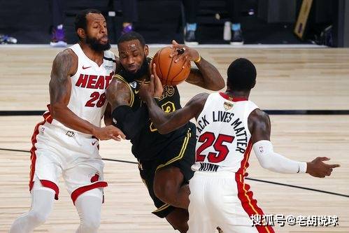 NBA:NBA震撼交易方案！詹姆斯有望3换1加盟热火NBA，联手2大超巨组三巨头