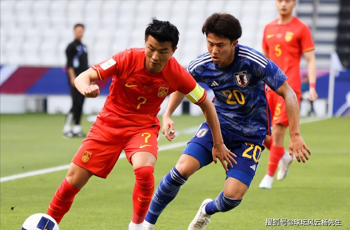 男足:U23亚洲杯：中国男足0-1不敌日本队男足，多打一人也输球，技术差距成失利关键