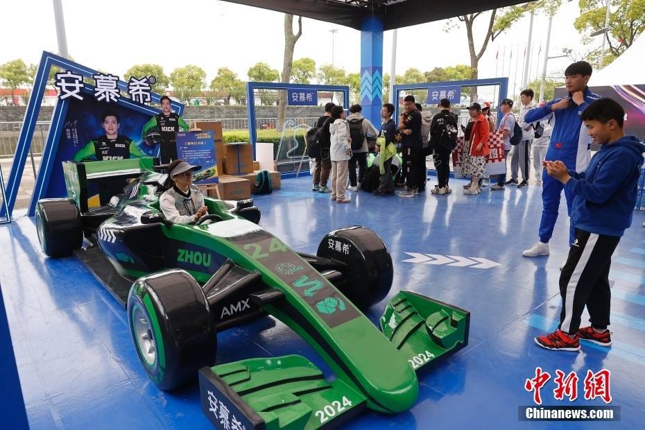 168体育网：F1中国大奖赛：车迷观赛热情高涨