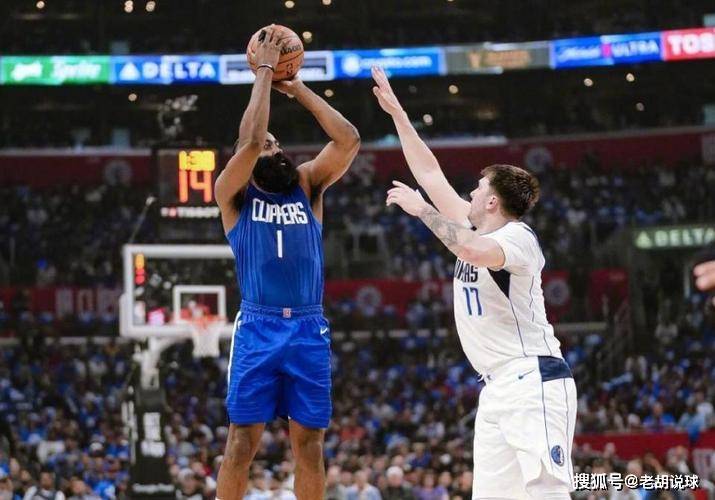 NBA:快船炮轰裁判！NBA简直想保送独行侠NBA，东契奇正式回应