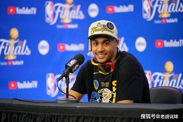 NBA:NBA震撼交易！小库里加盟湖人组最强3巨头NBA，詹姆斯终于等到他