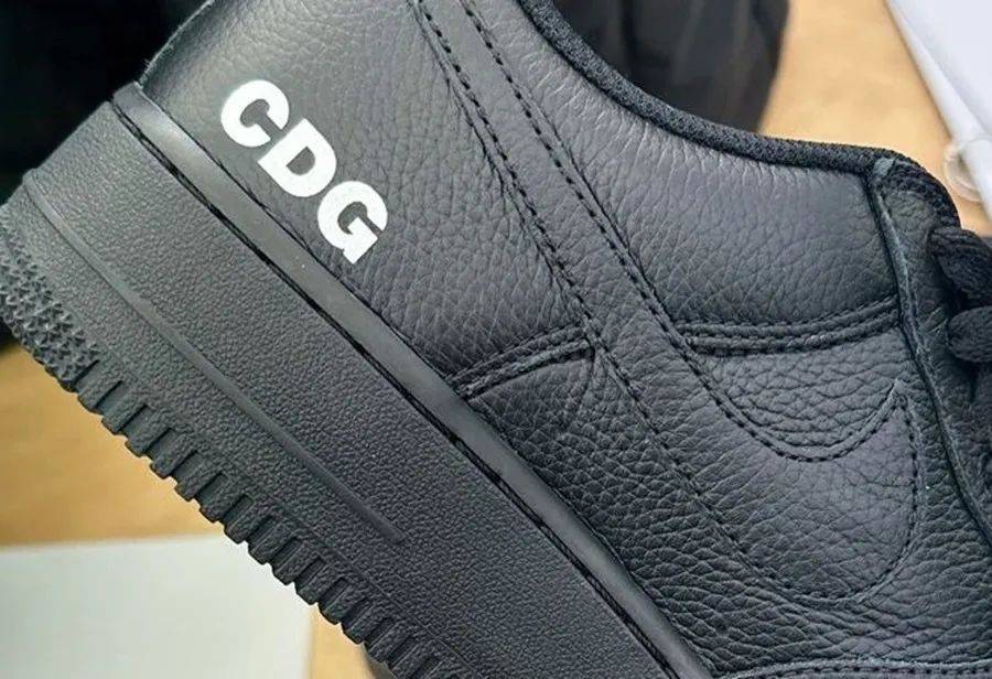 F1:CDG x Nike AF1 实物泄露F1！你打几分？